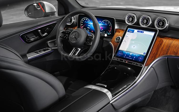 Mercedes-Benz GLC Coupe 300 4MATIC — миниатюра 4