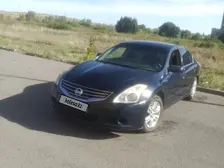 Nissan Altima, 2010