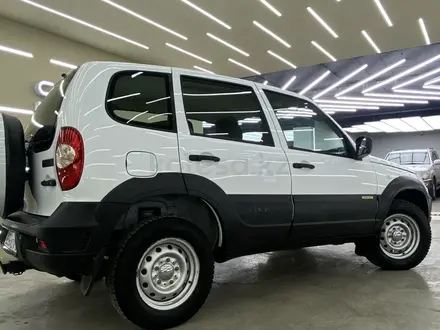 Chevrolet Niva 2017 года за 4 250 000 тг. в Астана – фото 8