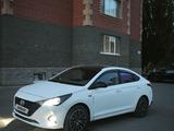 Hyundai Accent 2021 года за 6 750 000 тг. в Актобе – фото 3