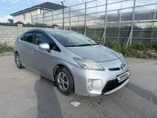 Toyota Prius, 2015
