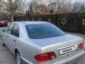 Mercedes-Benz E 240 1998 годаүшін2 700 000 тг. в Астана – фото 6