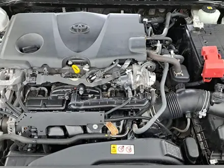 Toyota Camry 2022 года за 11 550 000 тг. в Астана – фото 11