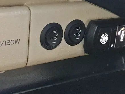Toyota Camry 2022 года за 11 550 000 тг. в Астана – фото 20