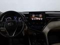 Toyota Camry 2022 года за 11 550 000 тг. в Астана – фото 14