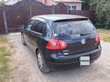 Volkswagen Golf 2005 годаүшін4 500 000 тг. в Уральск – фото 2