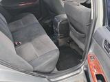 Toyota Camry 2005 годаүшін5 500 000 тг. в Актобе – фото 3