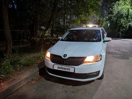 Skoda Rapid 2018 года за 7 500 000 тг. в Алматы – фото 14