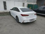 Hyundai Sonata 2017 года за 6 500 000 тг. в Атырау – фото 3