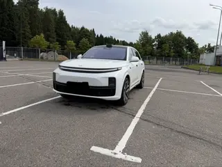 Li L7