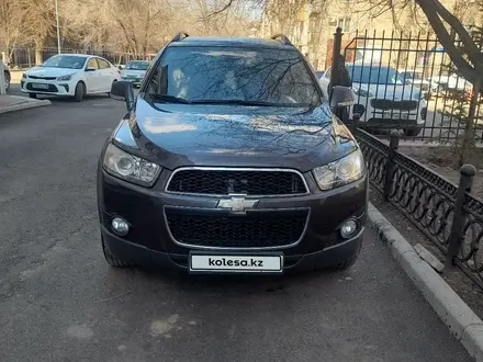 Chevrolet Captiva 2013 года за 7 200 000 тг. в Усть-Каменогорск
