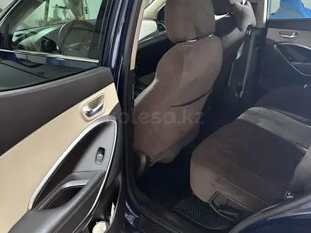 Hyundai Santa Fe 2017 года за 8 500 000 тг. в Астана – фото 15