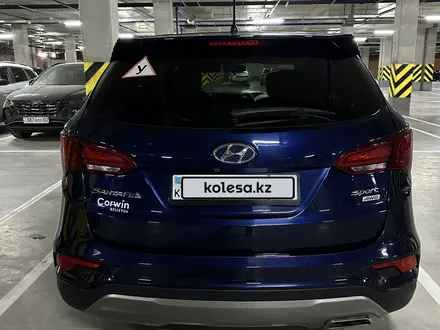 Hyundai Santa Fe 2017 года за 8 500 000 тг. в Астана – фото 28
