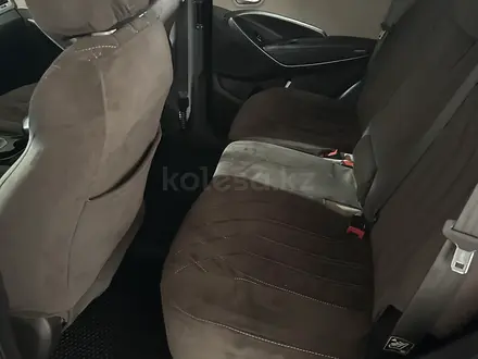 Hyundai Santa Fe 2017 года за 8 500 000 тг. в Астана – фото 12