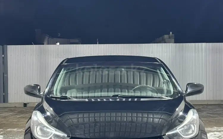 Hyundai Elantra 2015 года за 4 600 000 тг. в Уральск