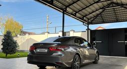 Toyota Camry 2023 года за 19 800 000 тг. в Тараз – фото 3