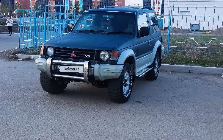 Mitsubishi Pajero 1995 годаүшін3 500 000 тг. в Усть-Каменогорск