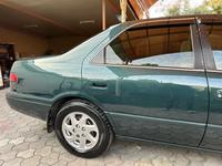 Toyota Camry 1998 годаүшін3 750 000 тг. в Алматы