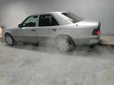 Mercedes-Benz E 260 1991 года за 1 800 000 тг. в Шымкент – фото 3