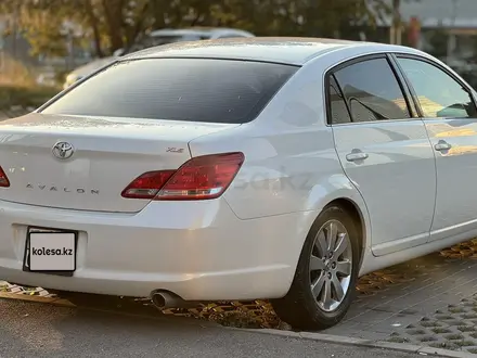 Toyota Avalon 2005 года за 6 000 000 тг. в Алматы – фото 4