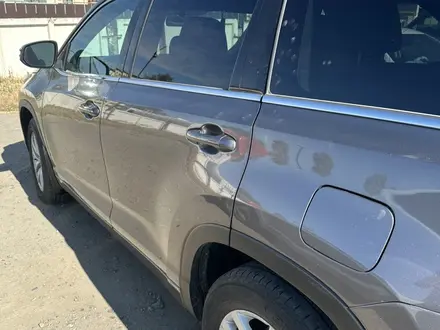 Toyota Highlander 2014 года за 12 000 019 тг. в Атырау – фото 6