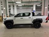 Toyota Hilux 2025 года за 33 500 000 тг. в Астана – фото 4