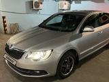 Skoda Superb 2014 года за 8 000 000 тг. в Астана – фото 2