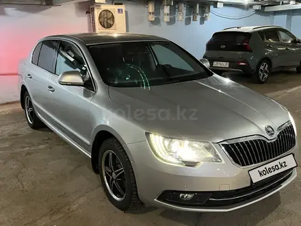 Skoda Superb 2014 года за 7 500 000 тг. в Астана – фото 3