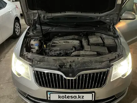 Skoda Superb 2014 года за 7 500 000 тг. в Астана – фото 21