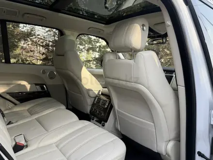 Land Rover Range Rover 2014 года за 20 000 000 тг. в Алматы – фото 19
