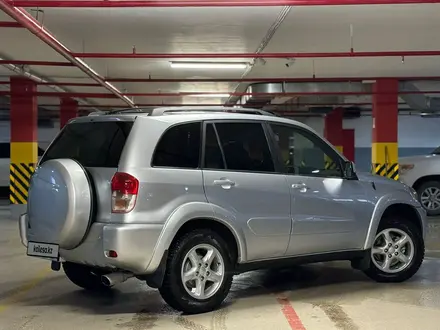 Toyota RAV4 2003 года за 5 100 000 тг. в Астана – фото 4