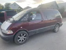 Toyota Previa, 1992