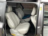 Toyota Sienna 2013 года за 8 100 000 тг. в Актобе – фото 3
