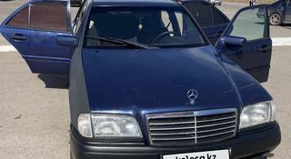 Mercedes-Benz C 220 1996 года за 1 500 000 тг. в Караганда