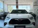 Toyota Highlander Luxe 2024 года за 39 050 000 тг. в Алматы