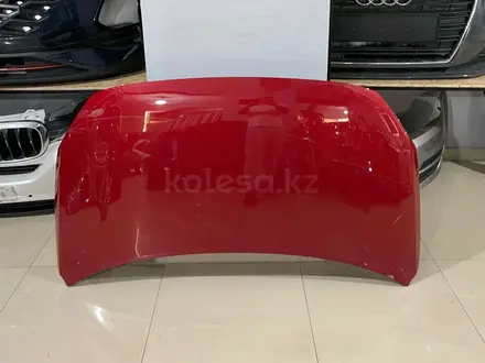 Капот за 227 000 тг. в Актау