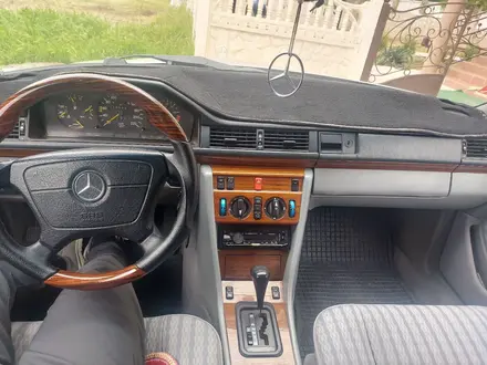 Mercedes-Benz E 230 1990 года за 3 200 000 тг. в Шымкент – фото 2
