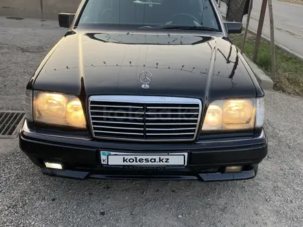 Mercedes-Benz E 200 1991 года за 1 700 000 тг. в Алматы – фото 11