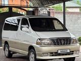 Toyota Grand Hiace 2001 годаүшін6 900 000 тг. в Алматы