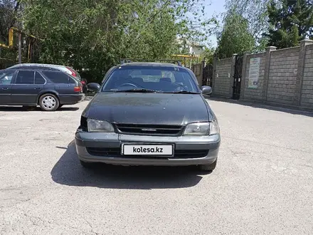 Toyota Caldina 1994 года за 1 200 000 тг. в Алматы
