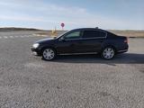 Volkswagen Passat 2013 года за 6 200 000 тг. в Актау – фото 2