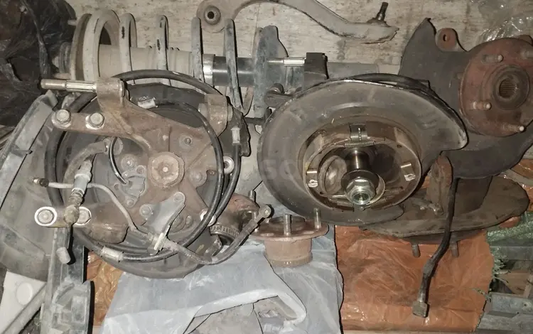 Задний цапфа без ступицы передний пружина аморт Honda Stepwgn RF1 2 WD за 15 000 тг. в Алматы