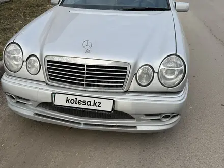 Mercedes-Benz E 320 1995 года за 3 500 000 тг. в Астана – фото 10