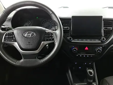 Hyundai Accent 2021 года за 8 590 000 тг. в Актобе – фото 13