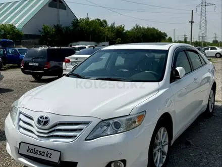 Toyota Camry 2010 года за 7 300 000 тг. в Шымкент