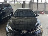 Toyota Camry 2018 года за 12 000 000 тг. в Ушарал – фото 2