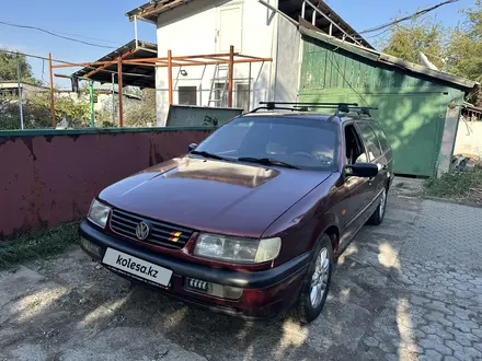 Volkswagen Passat 1994 года за 1 850 000 тг. в Алматы – фото 2