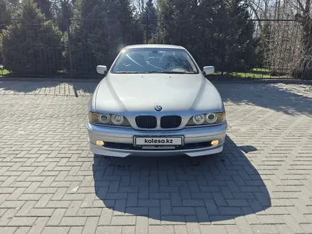 BMW 530 2003 года за 6 300 000 тг. в Алматы