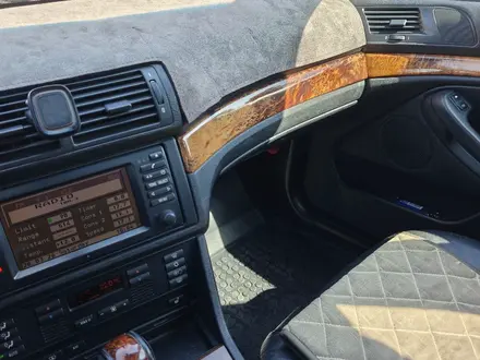 BMW 530 2003 года за 6 300 000 тг. в Алматы – фото 7