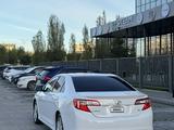 Toyota Camry 2014 годаүшін5 300 000 тг. в Актобе – фото 4